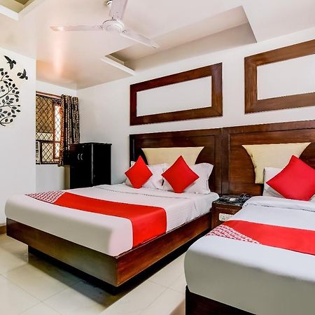 Oyo 7781 Hotel Sai International New Delhi Bagian luar foto