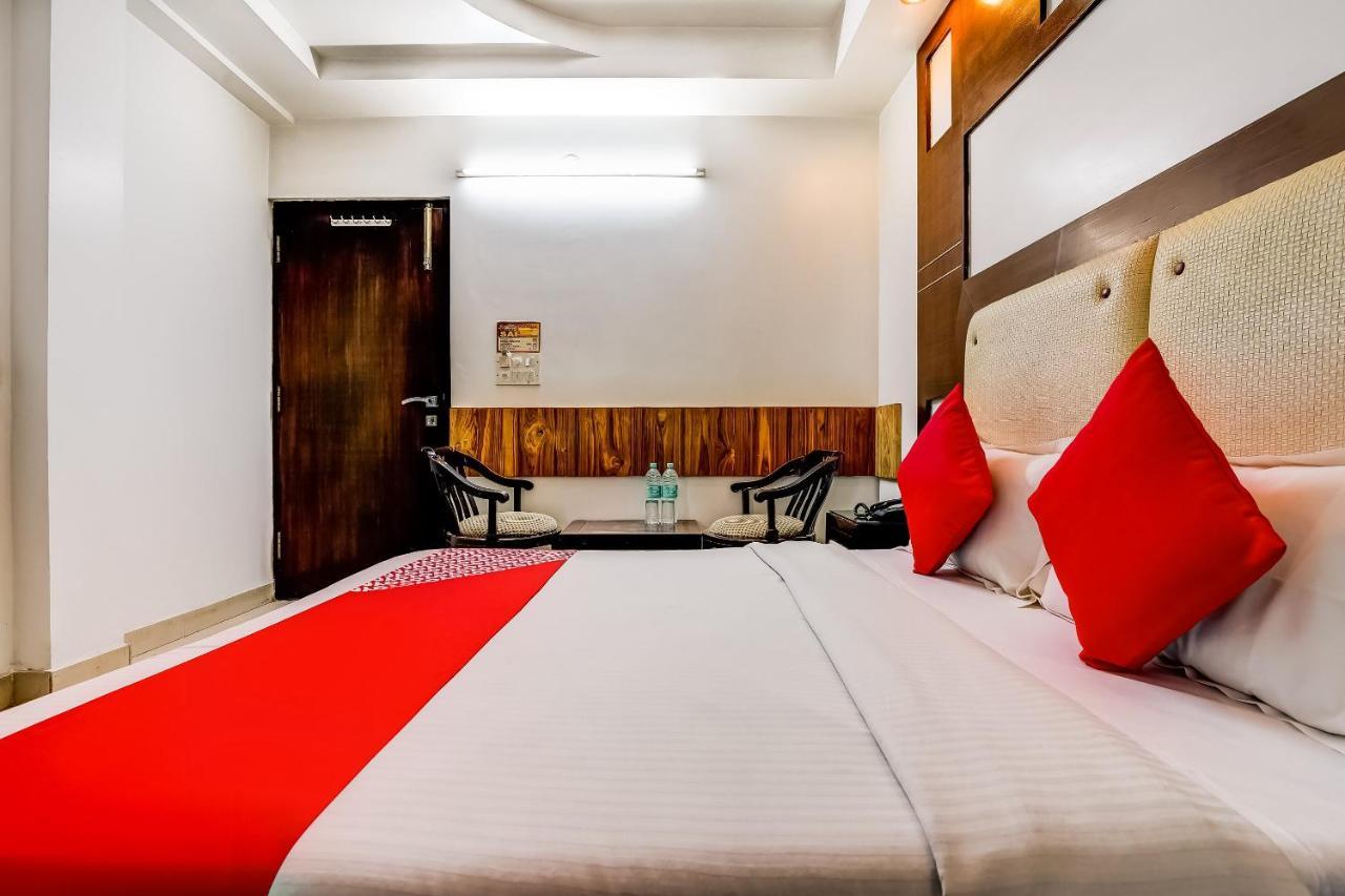 Oyo 7781 Hotel Sai International New Delhi Bagian luar foto