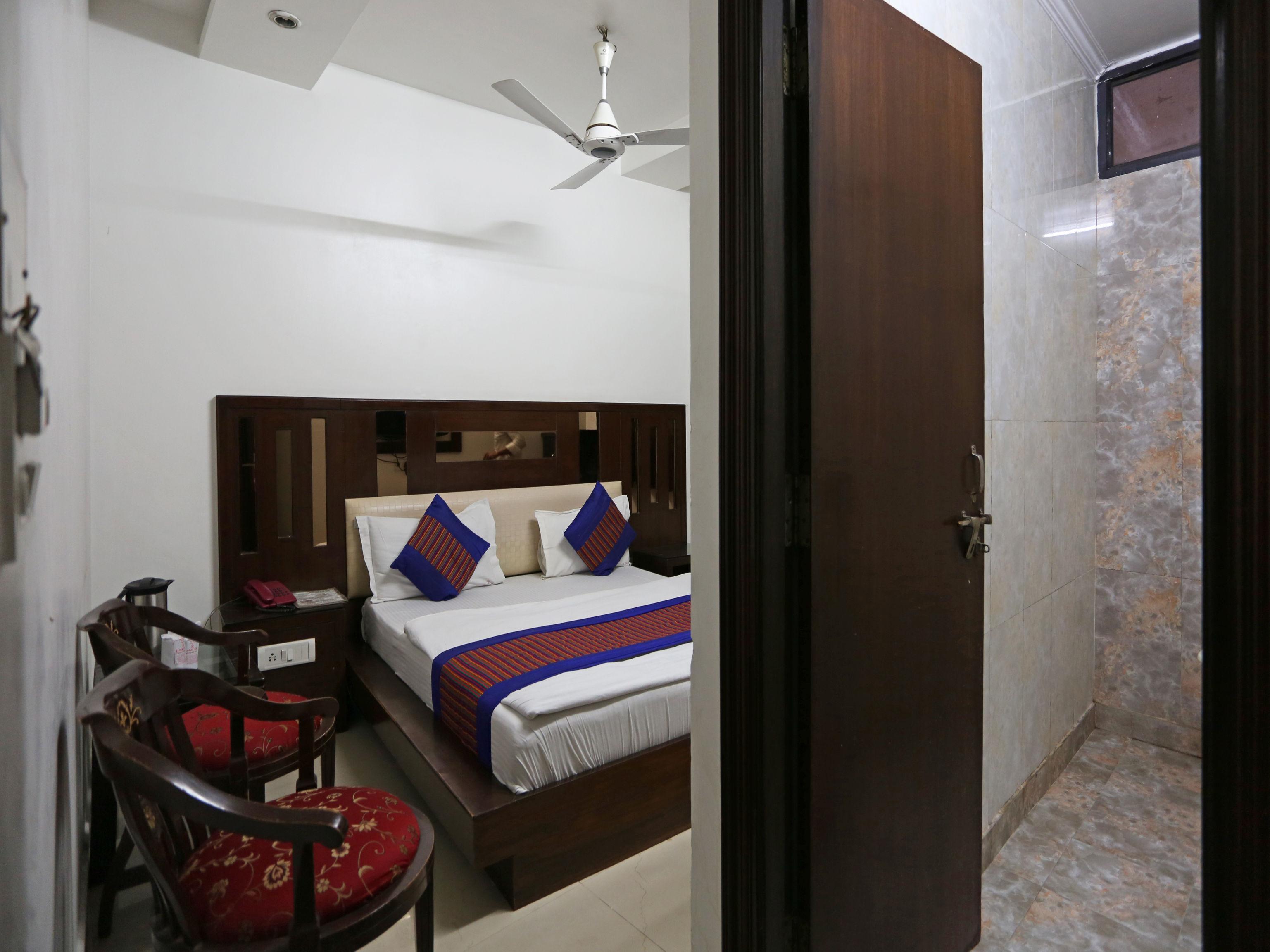 Oyo 7781 Hotel Sai International New Delhi Bagian luar foto